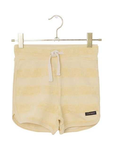 SHORT RAYAS EN TOALLA A monday in Copenhagen